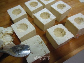 白玉镶珠——豆腐酿虾仁花样做的做法步骤：6
