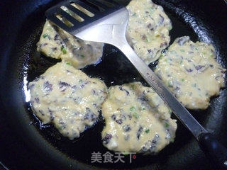 虾皮紫菜鸡蛋饼的做法步骤：11
