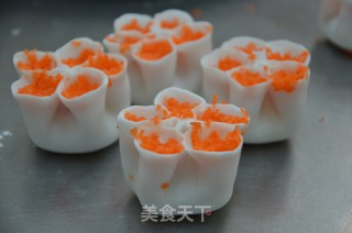 水晶梅花蒸饺的做法步骤：13
