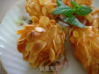 家庭宴客菜“杏仁松塔虾”的做法步骤：10