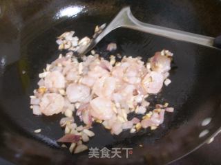 【品臻客五常稻花香大米试用报告】----华丽虾仁炒饭的做法步骤：9