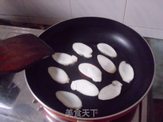 咖喱虾仁意面+香煎杏鲍菇的做法步骤：15