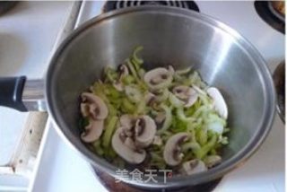 油菜虾皮疙瘩汤的做法步骤：5