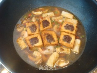 美味中国风——酿豆腐的做法步骤：8