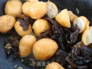 清淡小炒菜～丝瓜面筋的做法步骤：4