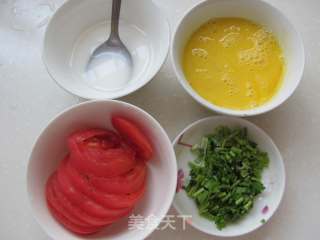 西红柿鸡蛋汤的做法步骤：2