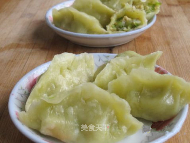 西葫芦鸡蛋虾皮蒸饺的做法