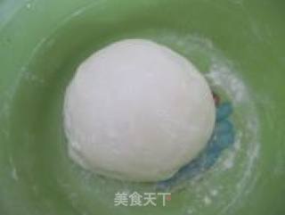 西葫芦鸡蛋虾皮蒸饺的做法步骤：1