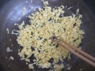 西葫芦鸡蛋虾皮蒸饺的做法步骤：3