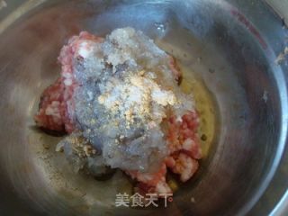 鲜香嫩滑——虾茸酿香菇的做法步骤：5