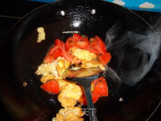 西红柿蛋汤的做法步骤：4