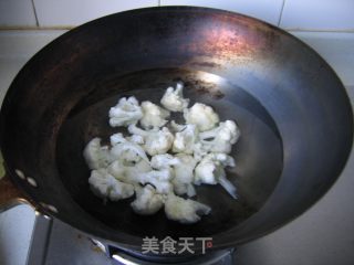虾仁花菜的做法步骤：4