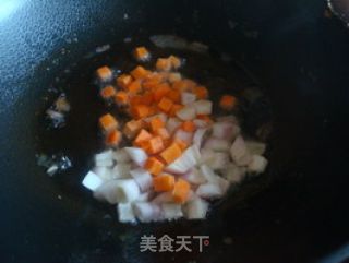 料足味美——咖喱虾仁炒饭的做法步骤：3