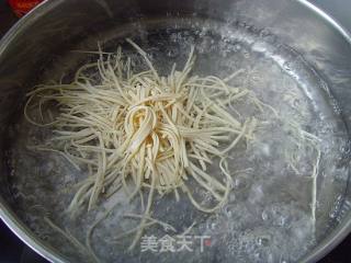 【苏菜】：大煮干丝的做法步骤：3