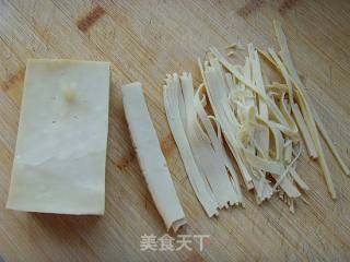 【苏菜】：大煮干丝的做法步骤：1