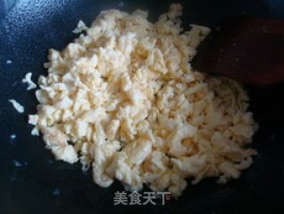鲜香多汁——虾仁韭菜盒子的做法步骤：5