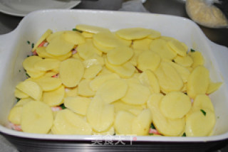 菠菜虾仁烤土豆的做法步骤：7