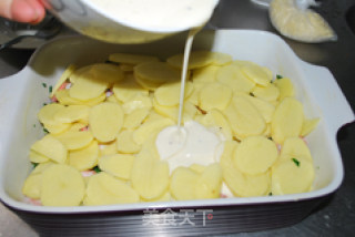 菠菜虾仁烤土豆的做法步骤：8