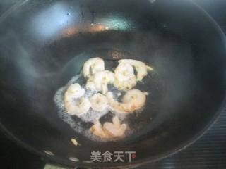 虾仁皮蛋粥的做法步骤：4