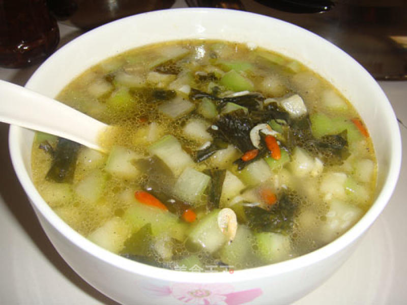 西葫芦枸杞汤的做法
