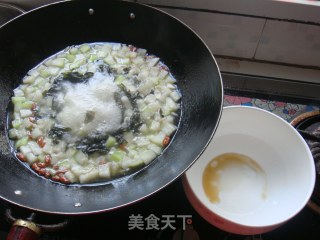 西葫芦枸杞汤的做法步骤：4
