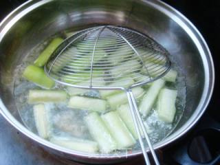 【鲁菜】--锅塌三瓜的做法步骤：4
