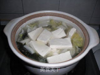 虾皮豆腐白菜海带汤的做法步骤：5