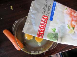 蒸出健康—胡萝卜虾仁蛋羹的做法步骤：1