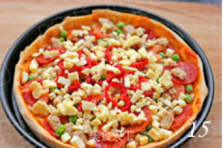 色彩与味觉的盛宴 海陆鲜汇披萨的做法步骤：15