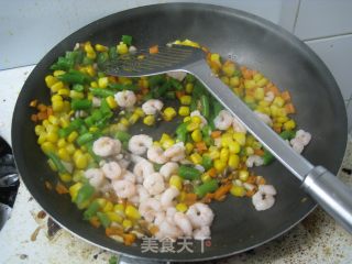 阳光晚餐——五彩虾仁焗饭的做法步骤：13