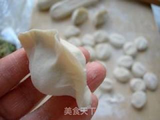 白菜虾仁水饺的做法步骤：23