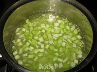 杂锦炒糙米饭的做法步骤：5