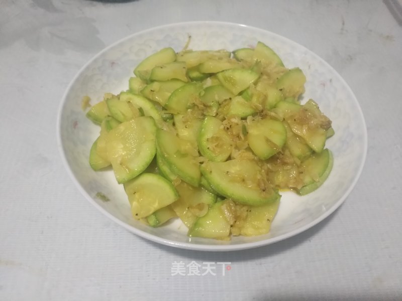 虾皮炒菜瓜的做法