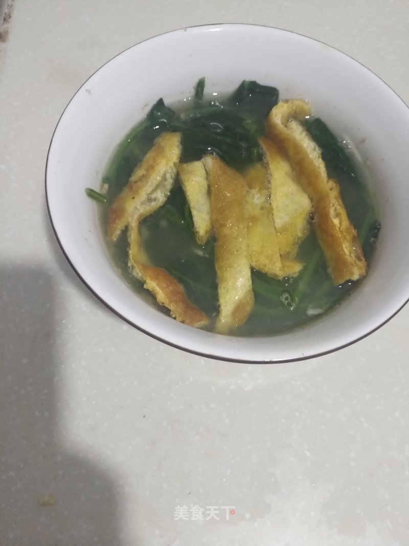 鸡蛋虾皮菠菜汤的做法