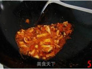 蘑菇虾仁炒意面的做法步骤：8
