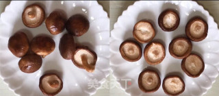 “荤菜”香菇酿虾丸的做法步骤：4