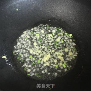 豌豆炒虾仁的做法步骤：5