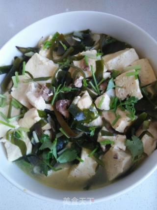 肉丁海带豆腐的做法步骤：7