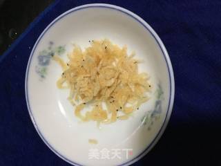 虾香白菜苔的做法步骤：2
