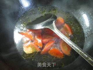 鸡蛋番茄虾仁汤的做法步骤：5