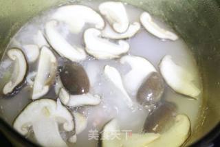 香菇白菜粥—感冒粥的做法步骤：4