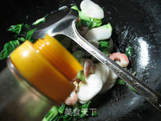 虾仁青菜炒年糕 的做法步骤：7