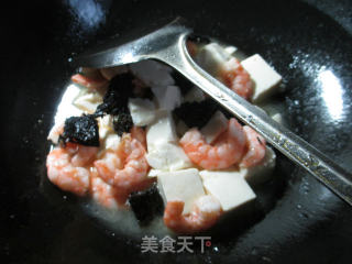 紫菜虾仁豆腐 的做法步骤：6