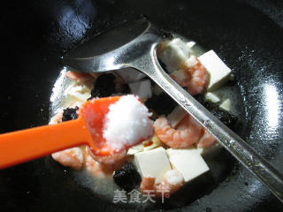 紫菜虾仁豆腐 的做法步骤：8
