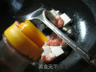 紫菜虾仁豆腐 的做法步骤：7