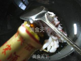 腌白菜炒海鲜 的做法步骤：5