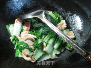 秀珍菇虾仁炒小白菜的做法步骤：7