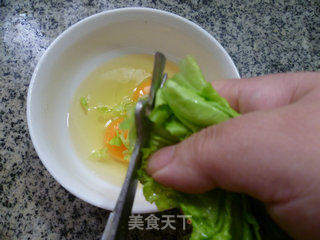 生菜虾皮摊鸡蛋的做法步骤：4