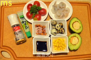 【曼思分享】夏天必备【牛油果虾仁沙拉】的做法步骤：1