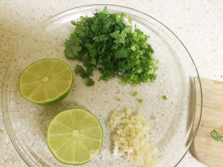 异国风情 —— 青柠香菜虾仁 （Cilantro Lime Shrimp）的做法步骤：4